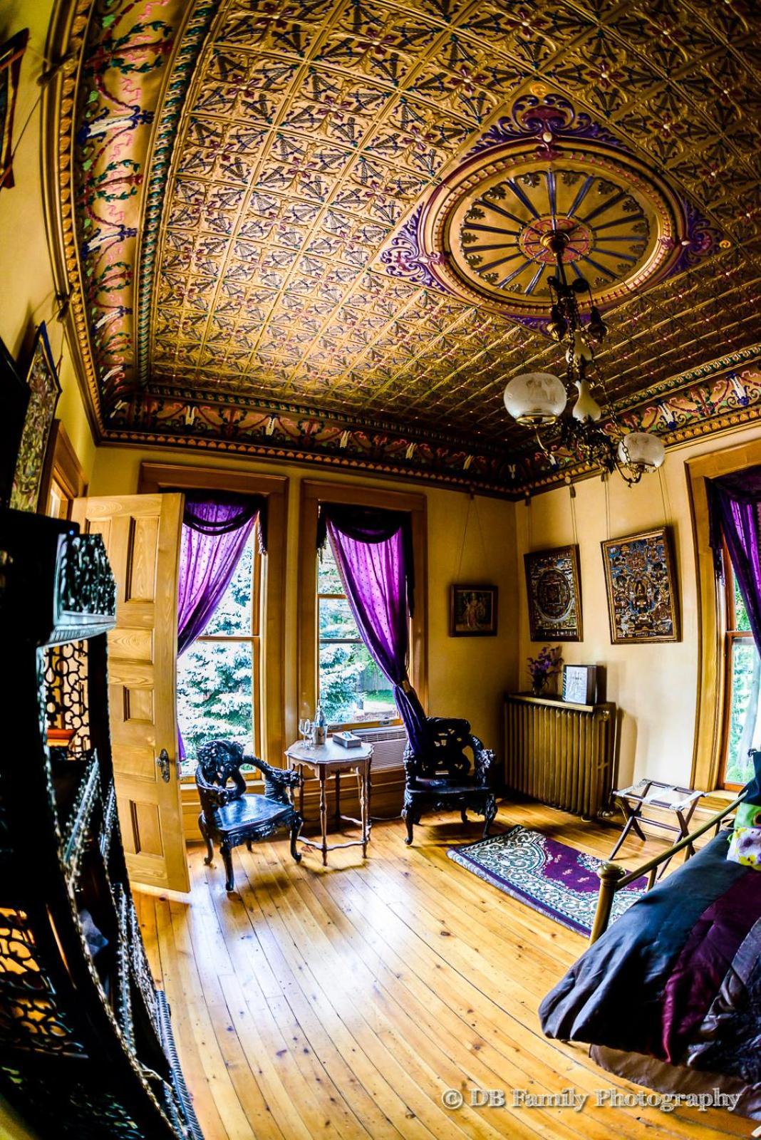 Queen Room,1670712536:JPEG